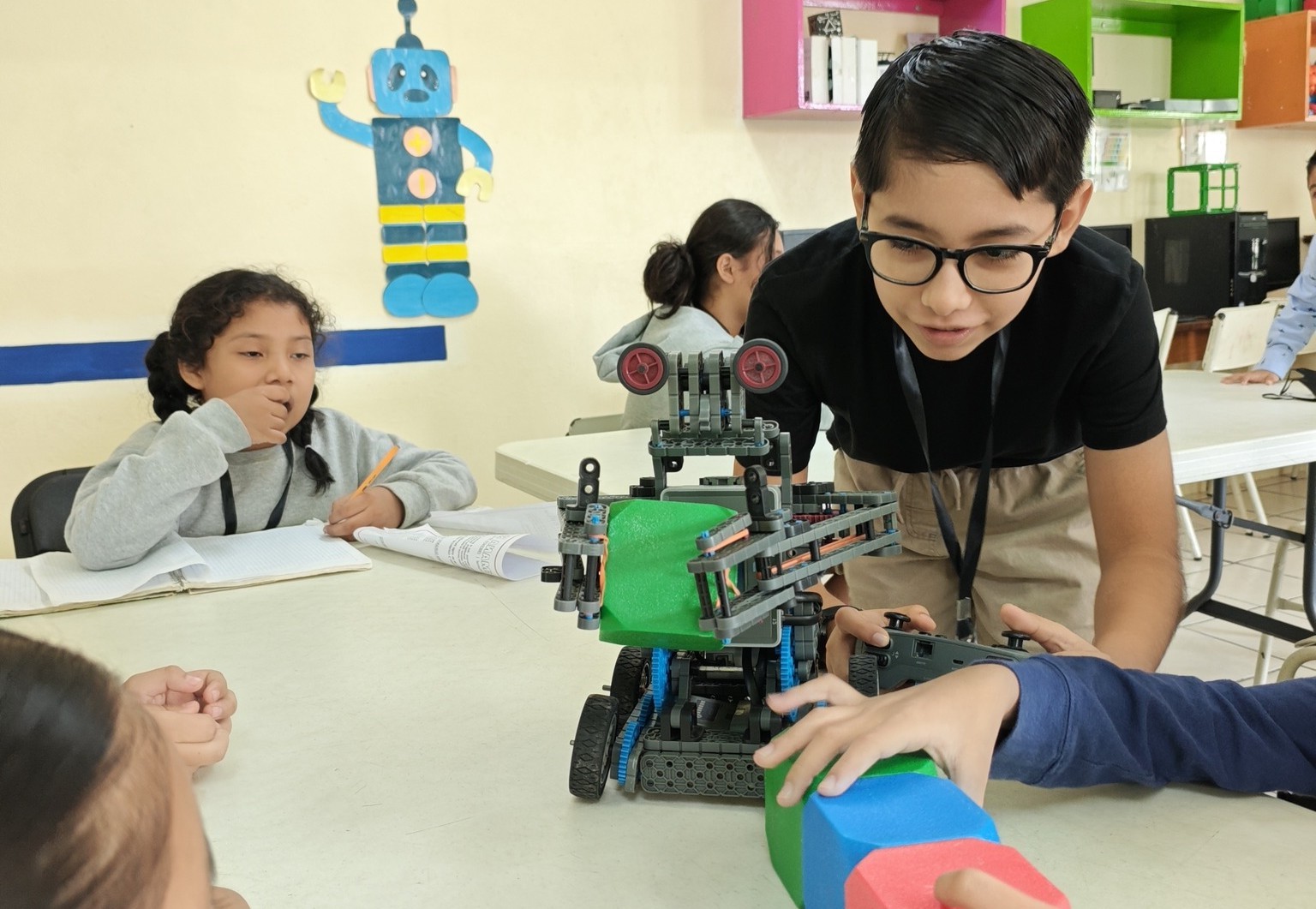 Robotics Chetumal Slide 3